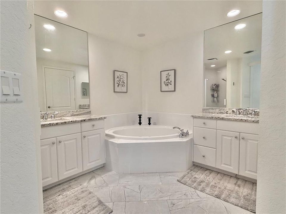 For Rent: $7,000 (3 beds, 2 baths, 2004 Square Feet)
