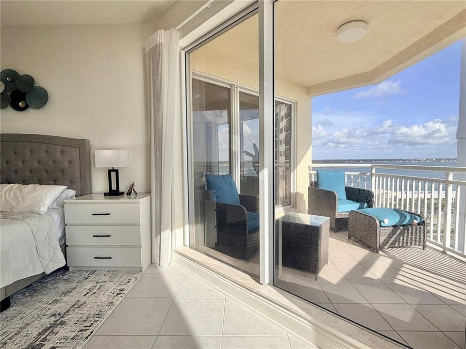 For Rent: $7,000 (3 beds, 2 baths, 2004 Square Feet)