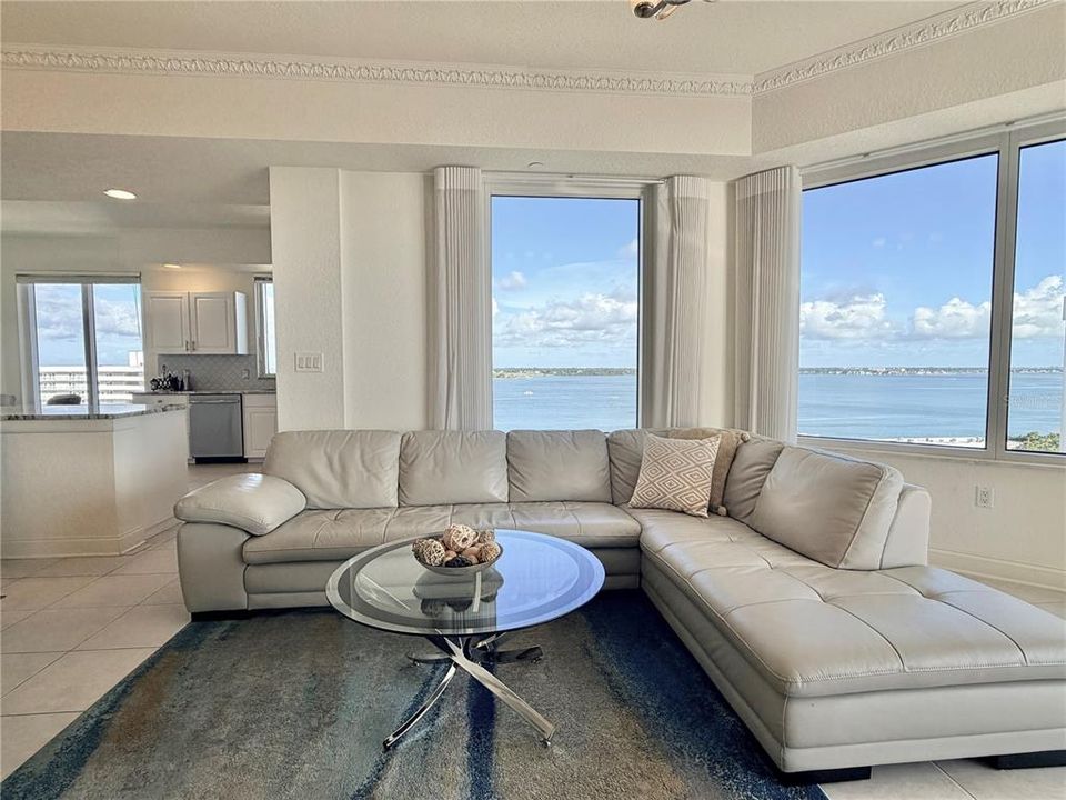 For Rent: $7,000 (3 beds, 2 baths, 2004 Square Feet)
