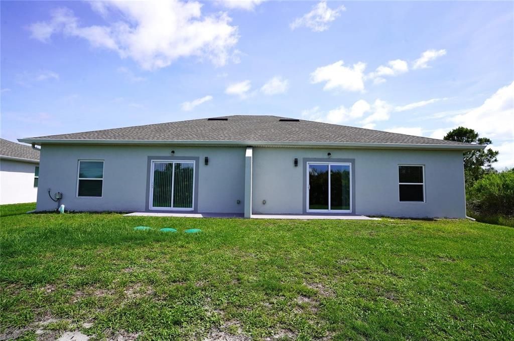For Rent: $1,650 (3 beds, 2 baths, 1125 Square Feet)