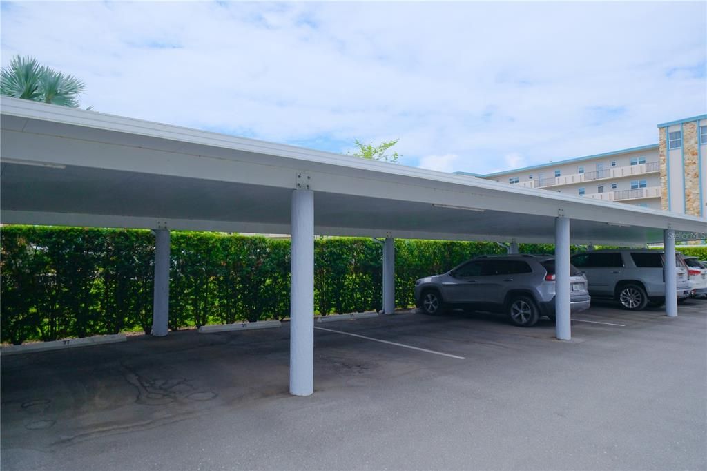 For Sale: $139,999 (2 beds, 2 baths, 1008 Square Feet)