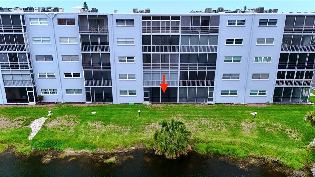 For Sale: $139,999 (2 beds, 2 baths, 1008 Square Feet)