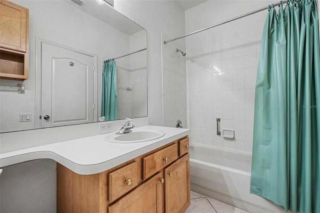 For Sale: $344,900 (3 beds, 2 baths, 1780 Square Feet)