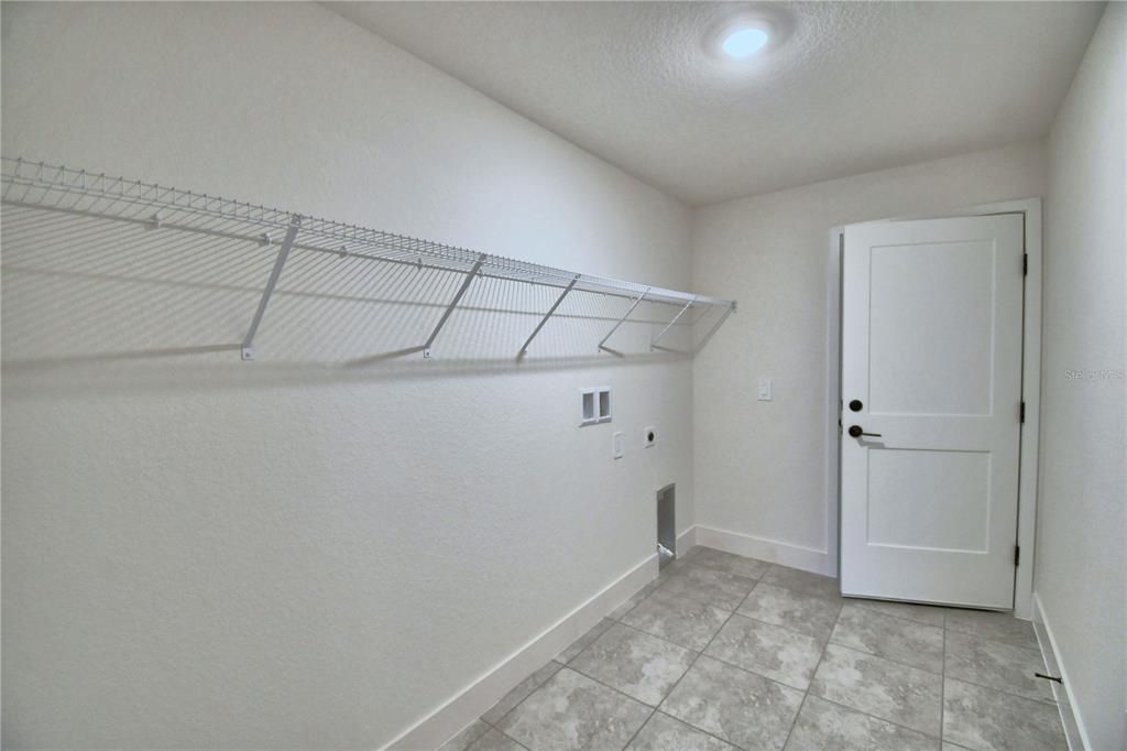 For Sale: $373,269 (4 beds, 2 baths, 2169 Square Feet)