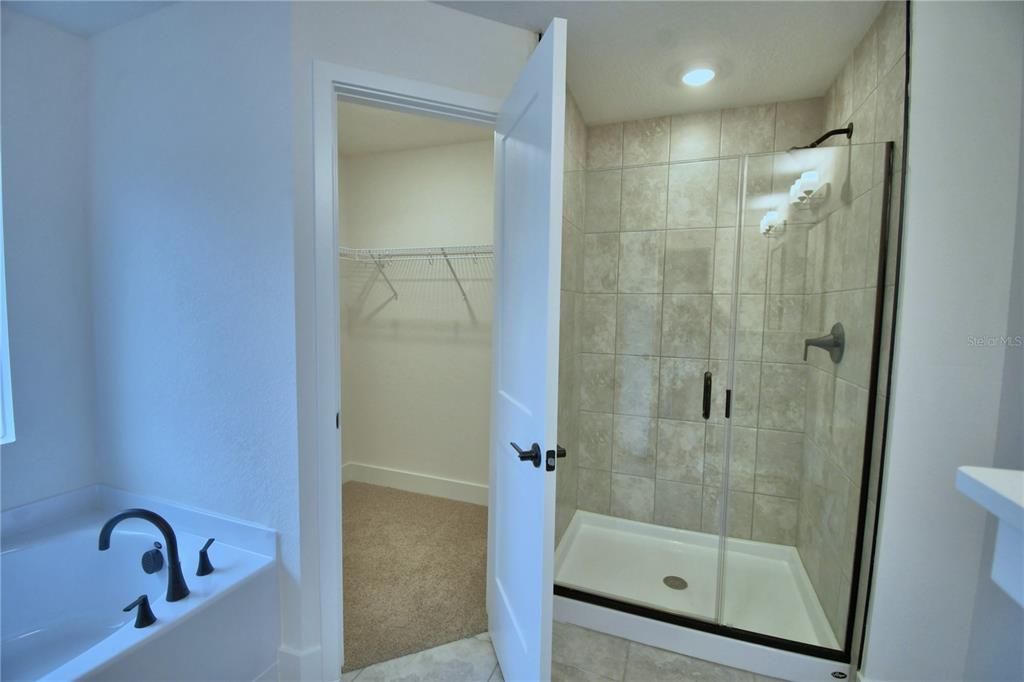 For Sale: $373,269 (4 beds, 2 baths, 2169 Square Feet)