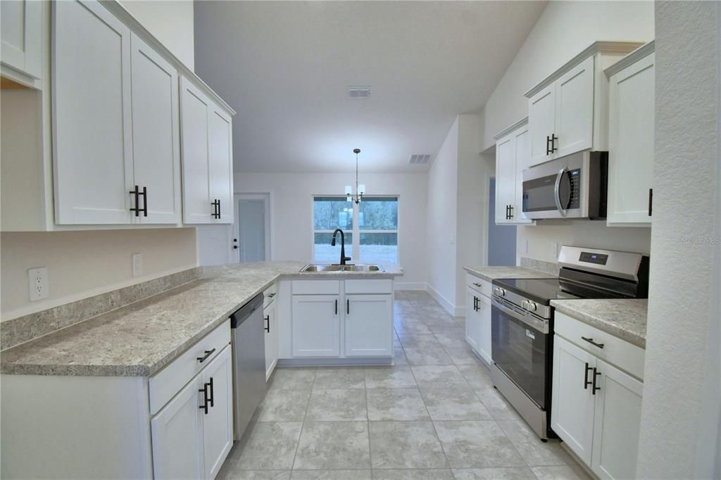 For Sale: $373,269 (4 beds, 2 baths, 2169 Square Feet)