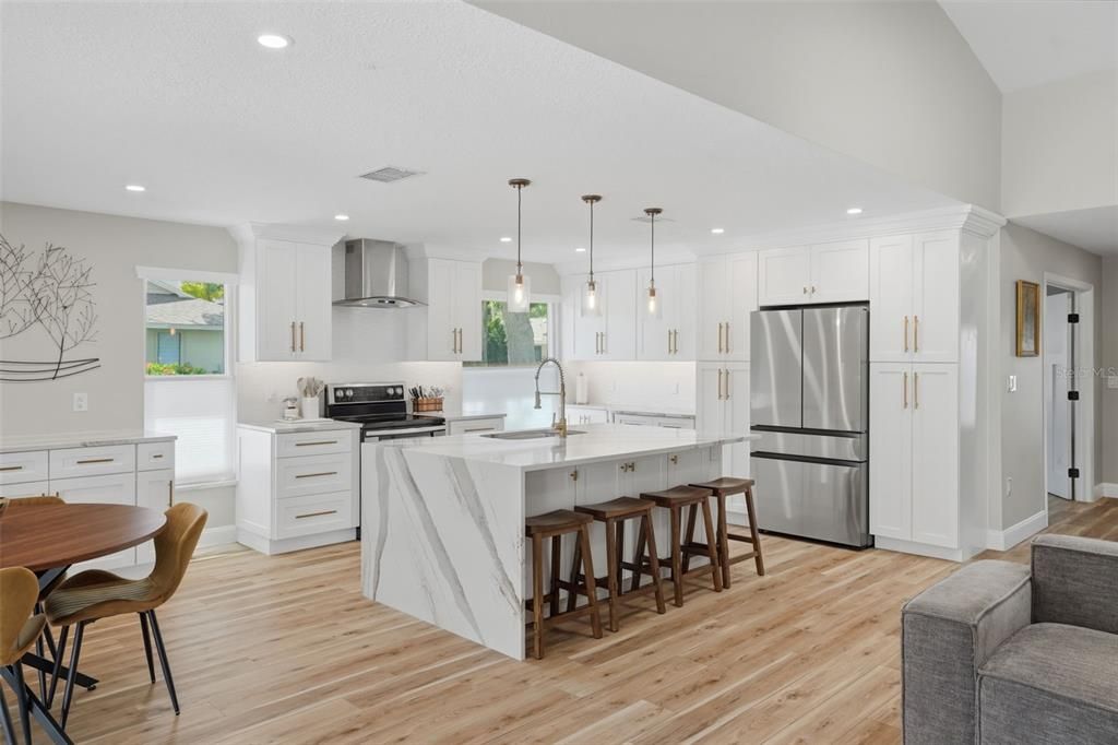 For Sale: $439,000 (2 beds, 2 baths, 1540 Square Feet)