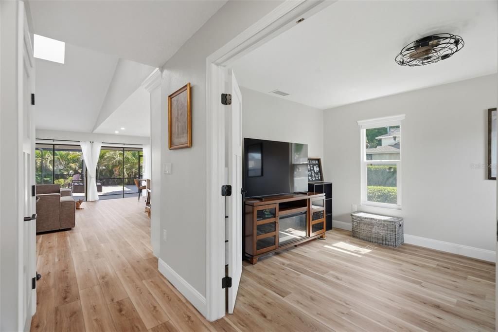 For Sale: $439,000 (2 beds, 2 baths, 1540 Square Feet)