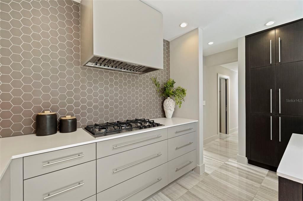For Sale: $3,000,000 (4 beds, 3 baths, 2997 Square Feet)