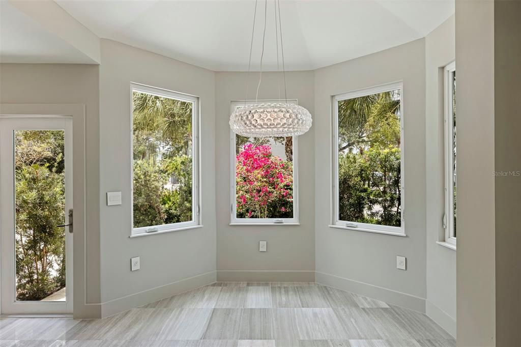 For Sale: $3,000,000 (4 beds, 3 baths, 2997 Square Feet)