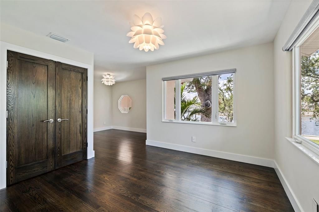 For Sale: $3,000,000 (4 beds, 3 baths, 2997 Square Feet)