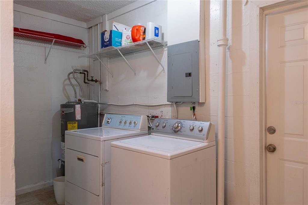 For Rent: $2,050 (4 beds, 2 baths, 1325 Square Feet)