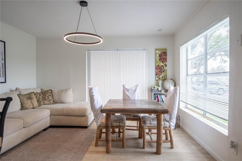 For Rent: $2,050 (4 beds, 2 baths, 1325 Square Feet)