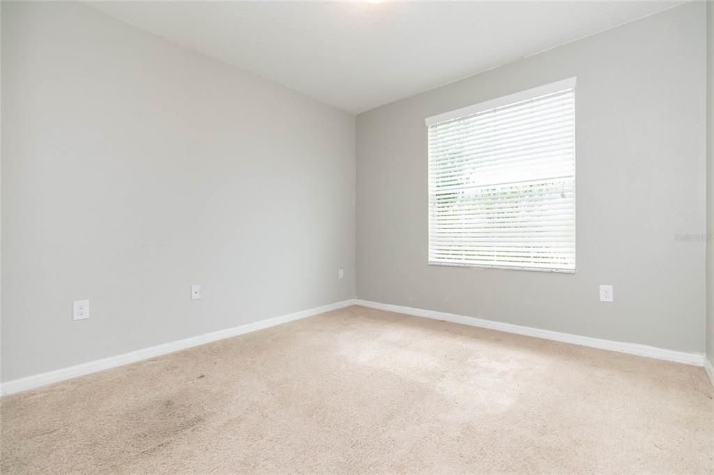 В аренду: $2,800 (6 спален, 3 ванн, 2756 Квадратных фут)