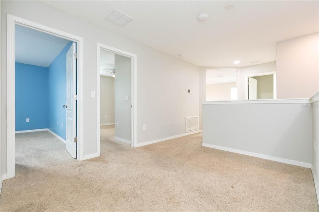 В аренду: $2,800 (6 спален, 3 ванн, 2756 Квадратных фут)