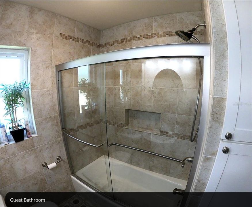 На продажу: $399,990 (3 спален, 2 ванн, 1452 Квадратных фут)