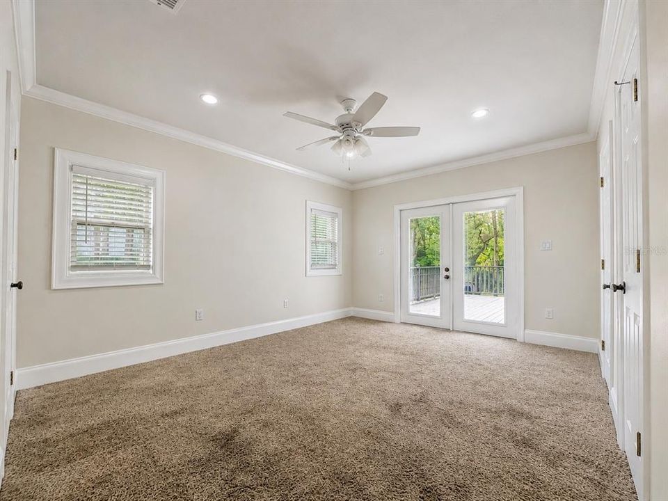 For Rent: $3,300 (3 beds, 2 baths, 1784 Square Feet)