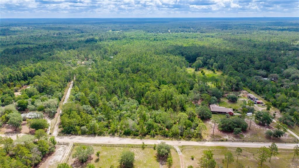 En Venta: $349,900 (25.00 acres)