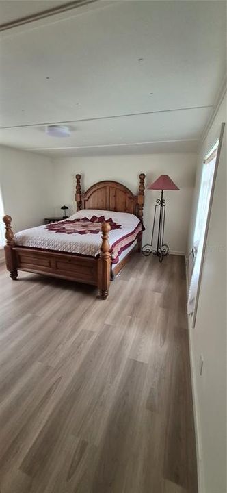 На продажу: $149,900 (2 спален, 2 ванн, 1270 Квадратных фут)