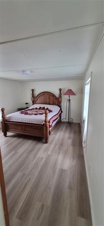 На продажу: $149,900 (2 спален, 2 ванн, 1270 Квадратных фут)