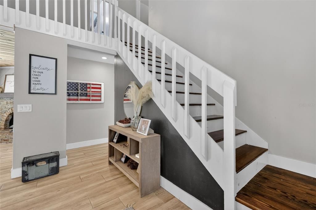 For Sale: $850,000 (4 beds, 2 baths, 2514 Square Feet)