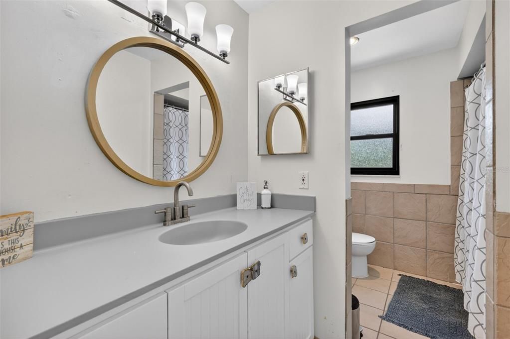 For Sale: $850,000 (4 beds, 2 baths, 2514 Square Feet)