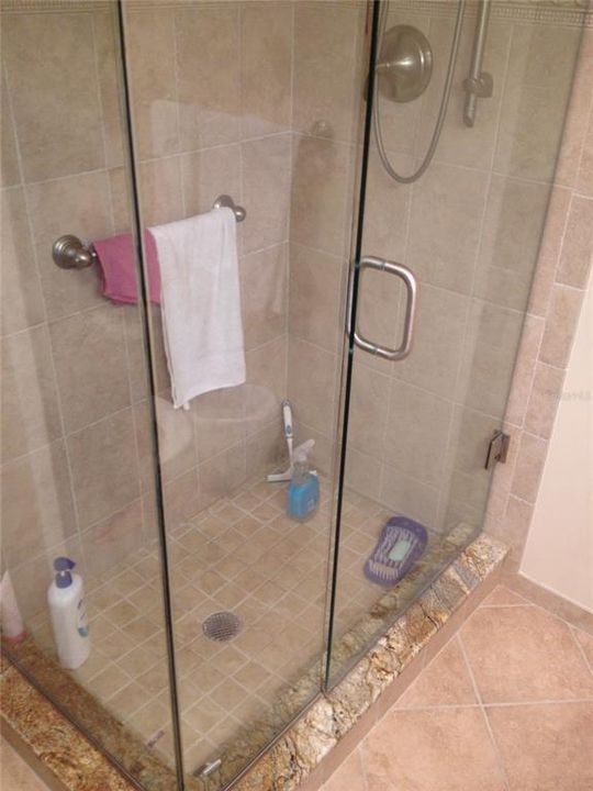 В аренду: $2,200 (2 спален, 2 ванн, 1040 Квадратных фут)