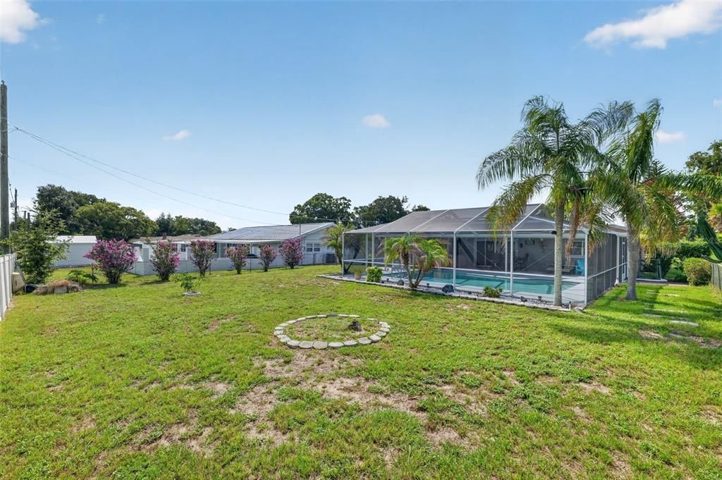 For Sale: $369,000 (3 beds, 2 baths, 1699 Square Feet)