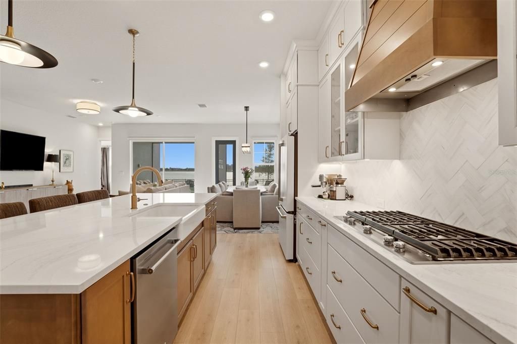 For Sale: $1,175,000 (4 beds, 3 baths, 3249 Square Feet)