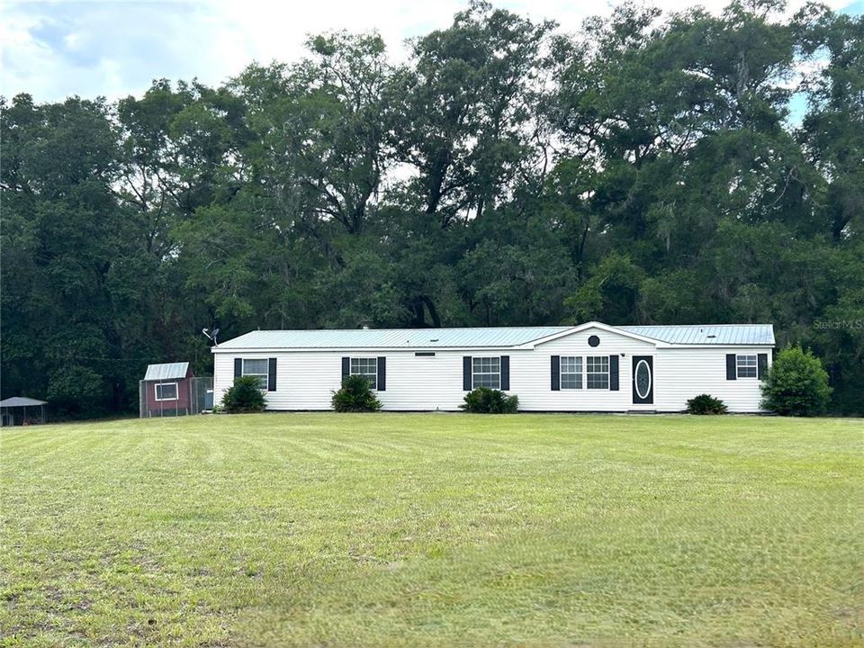 For Sale: $302,000 (4 beds, 3 baths, 2280 Square Feet)