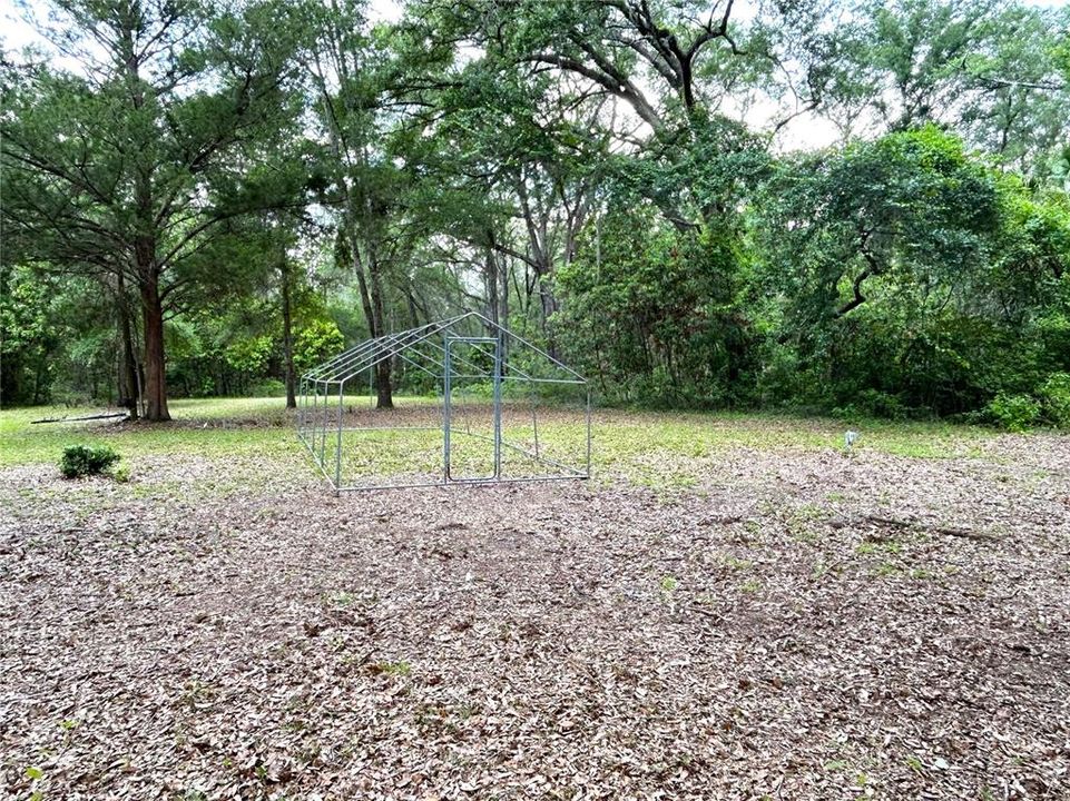 For Sale: $302,000 (4 beds, 3 baths, 2280 Square Feet)