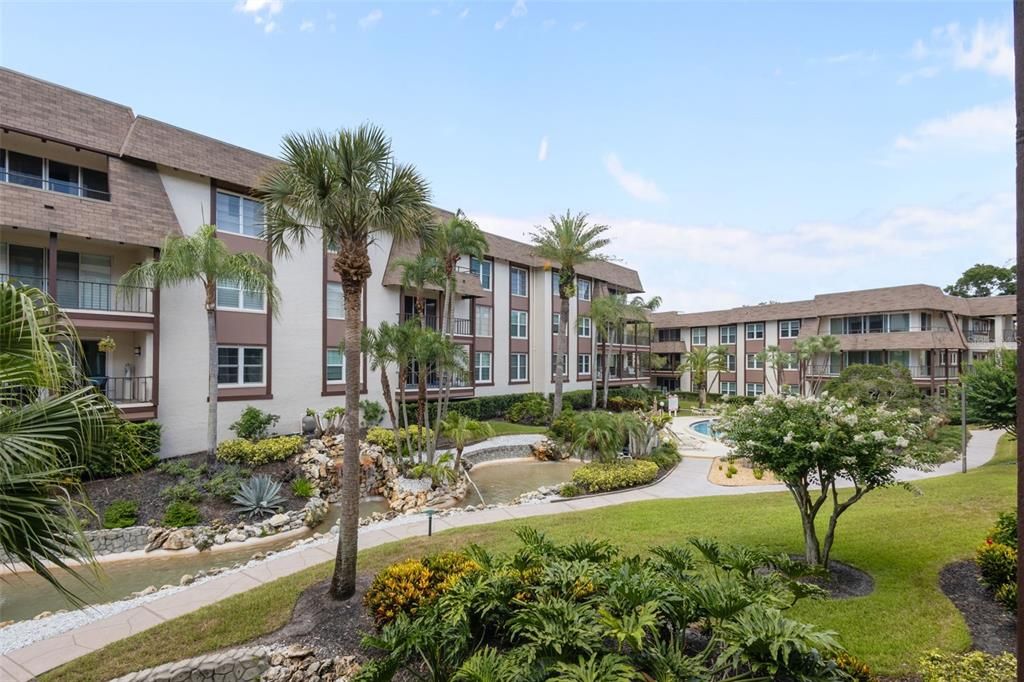 En Venta: $319,900 (2 camas, 2 baños, 1380 Pies cuadrados)