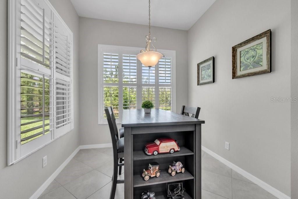 For Sale: $355,000 (3 beds, 2 baths, 1823 Square Feet)