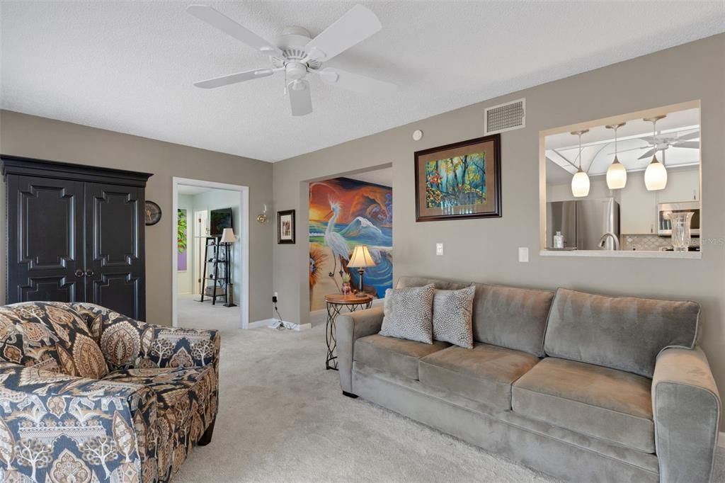 For Sale: $342,000 (2 beds, 2 baths, 1532 Square Feet)