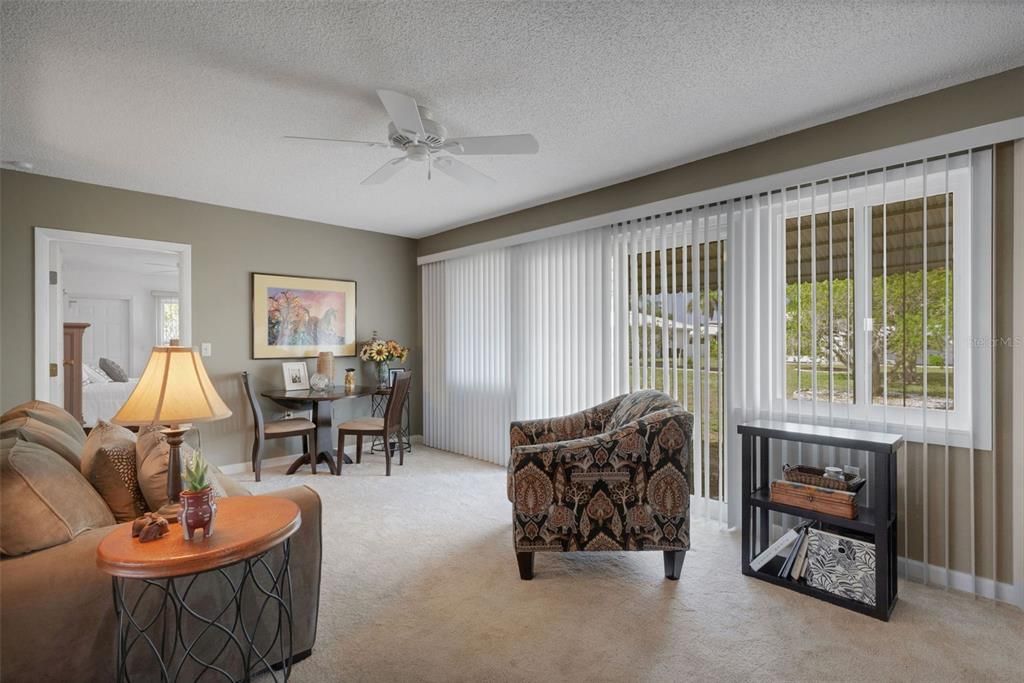 For Sale: $342,000 (2 beds, 2 baths, 1532 Square Feet)