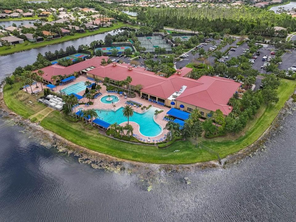 На продажу: $345,000 (3 спален, 2 ванн, 1764 Квадратных фут)