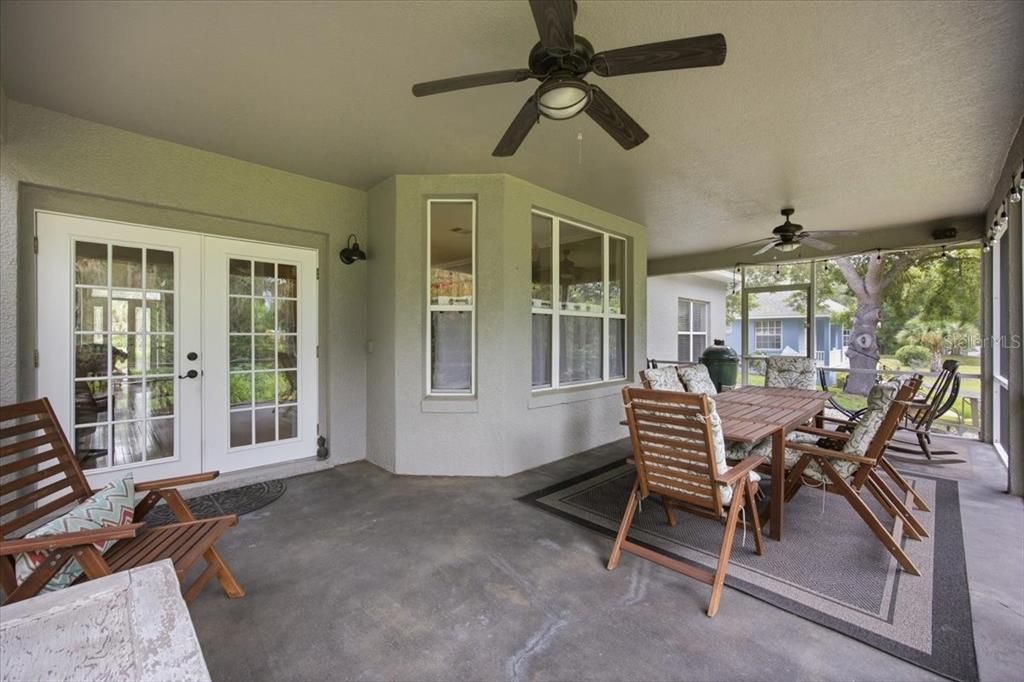 For Sale: $898,000 (4 beds, 3 baths, 3061 Square Feet)
