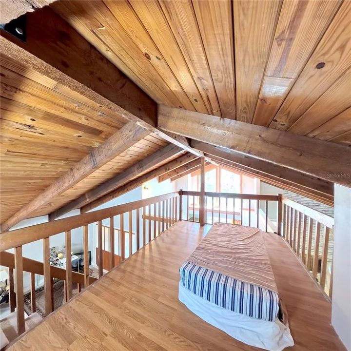 На продажу: $445,000 (3 спален, 2 ванн, 1905 Квадратных фут)