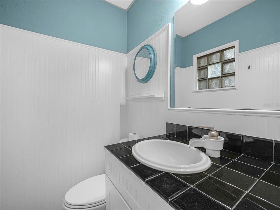 En Venta: $270,000 (3 camas, 1 baños, 1011 Pies cuadrados)