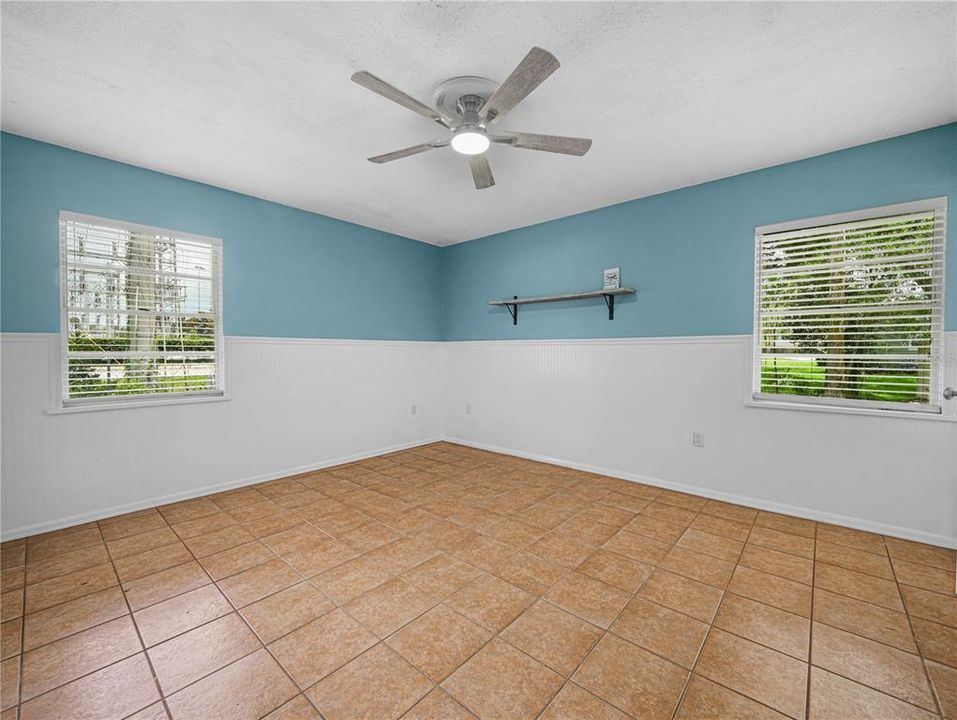 En Venta: $270,000 (3 camas, 1 baños, 1011 Pies cuadrados)