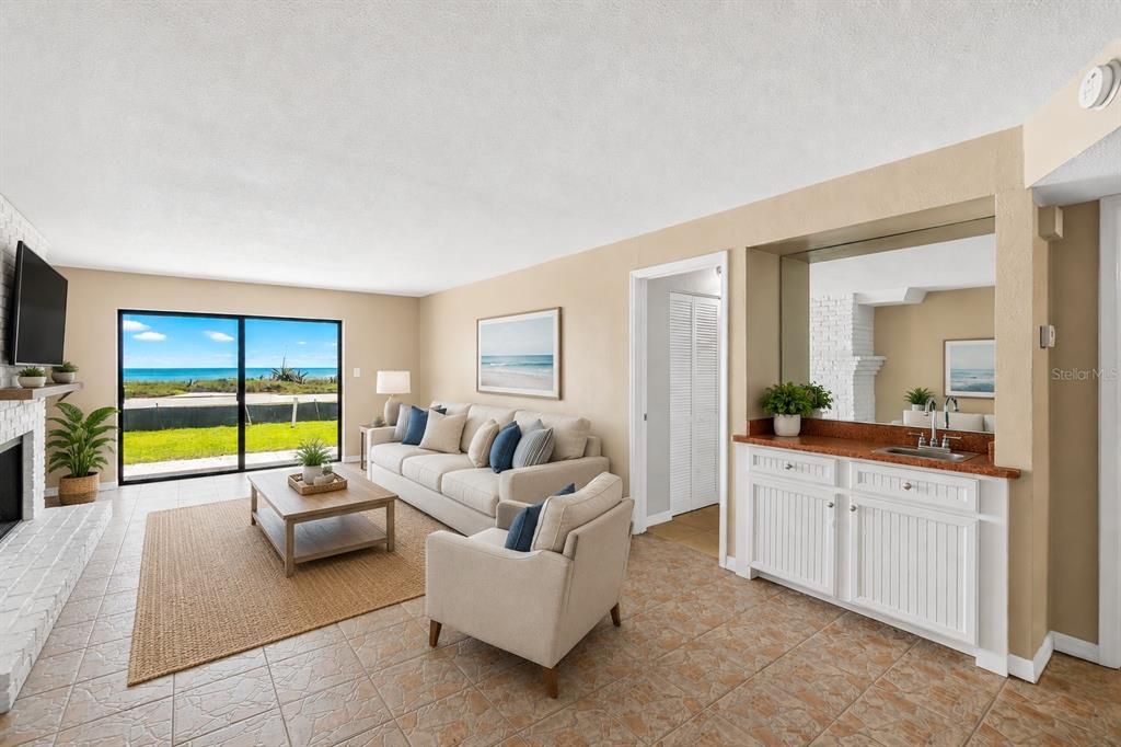 For Sale: $339,000 (2 beds, 2 baths, 1213 Square Feet)