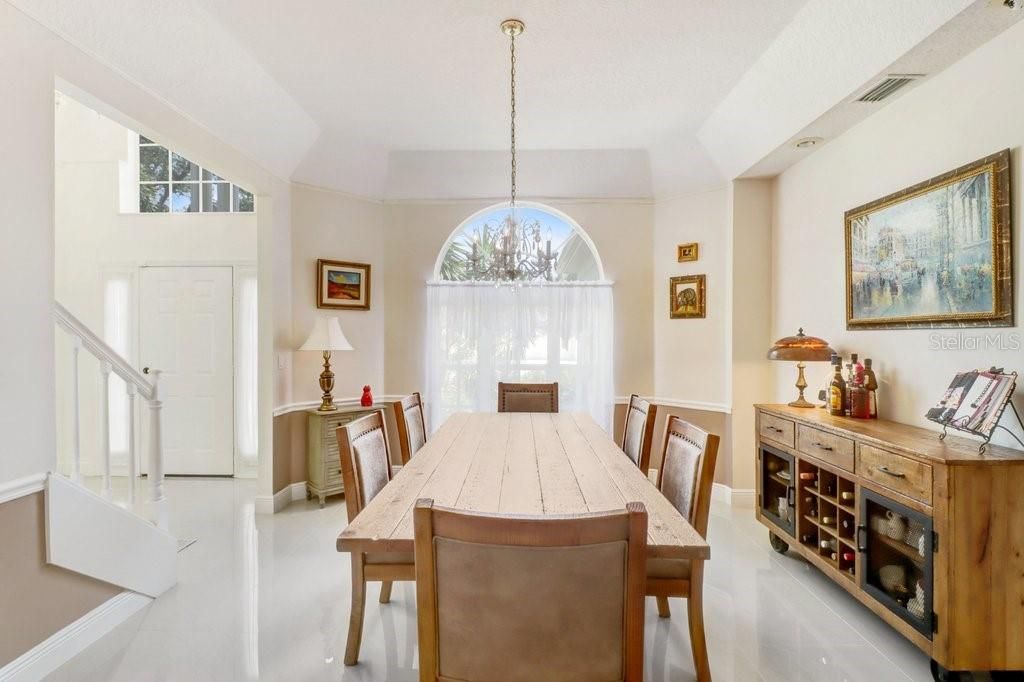 For Sale: $950,000 (4 beds, 4 baths, 3465 Square Feet)