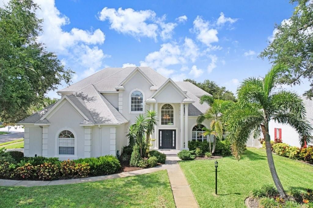 For Sale: $950,000 (4 beds, 4 baths, 3465 Square Feet)
