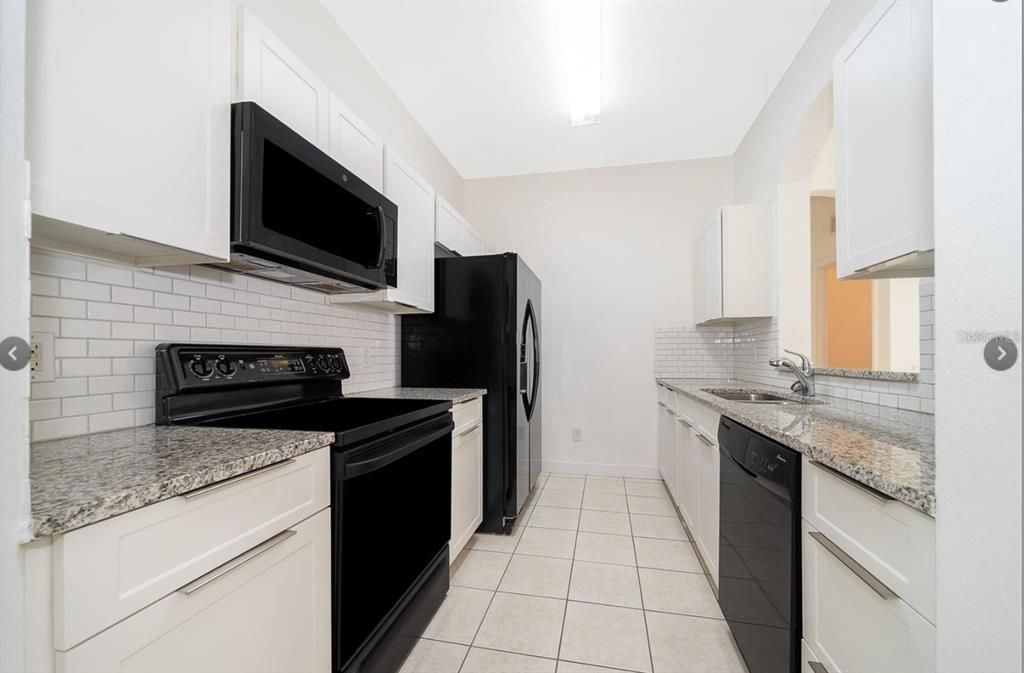 En Renta: $1,695 (2 camas, 2 baños, 1050 Pies cuadrados)