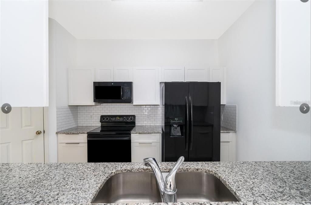 En Renta: $1,695 (2 camas, 2 baños, 1050 Pies cuadrados)