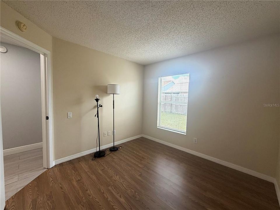 For Sale: $455,000 (3 beds, 2 baths, 1580 Square Feet)