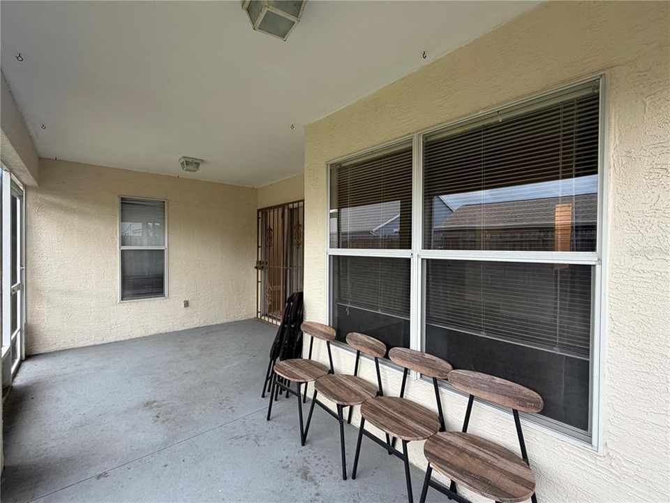 For Sale: $455,000 (3 beds, 2 baths, 1580 Square Feet)