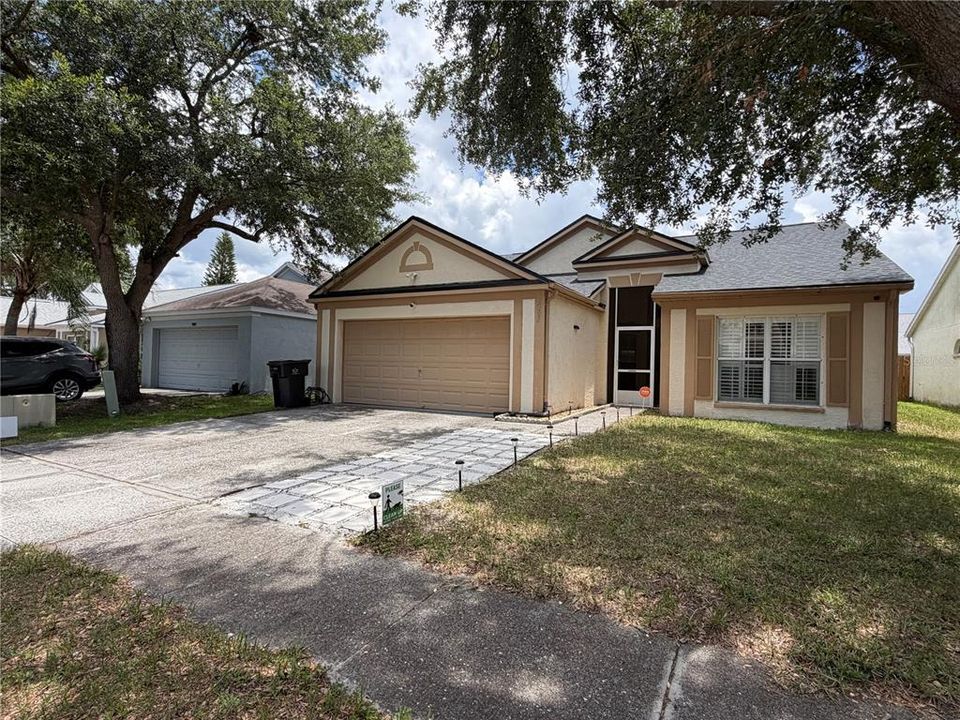 For Sale: $455,000 (3 beds, 2 baths, 1580 Square Feet)