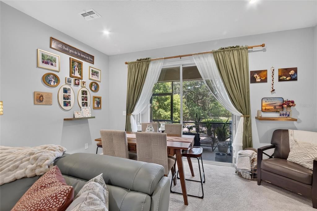 En Venta: $260,000 (3 camas, 2 baños, 1444 Pies cuadrados)