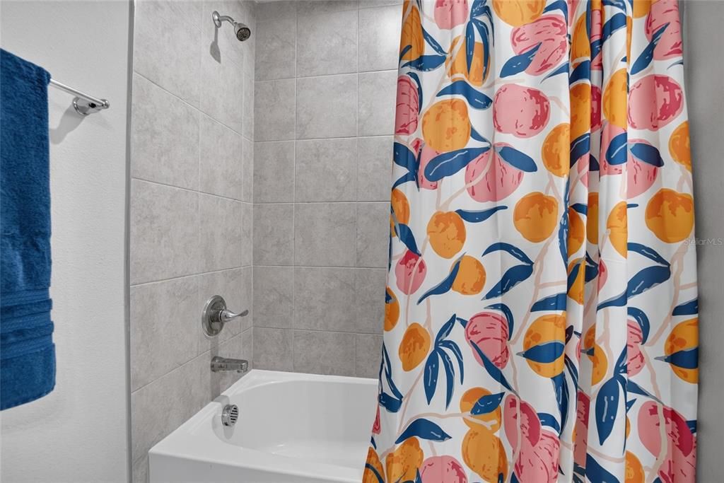En Venta: $260,000 (3 camas, 2 baños, 1444 Pies cuadrados)
